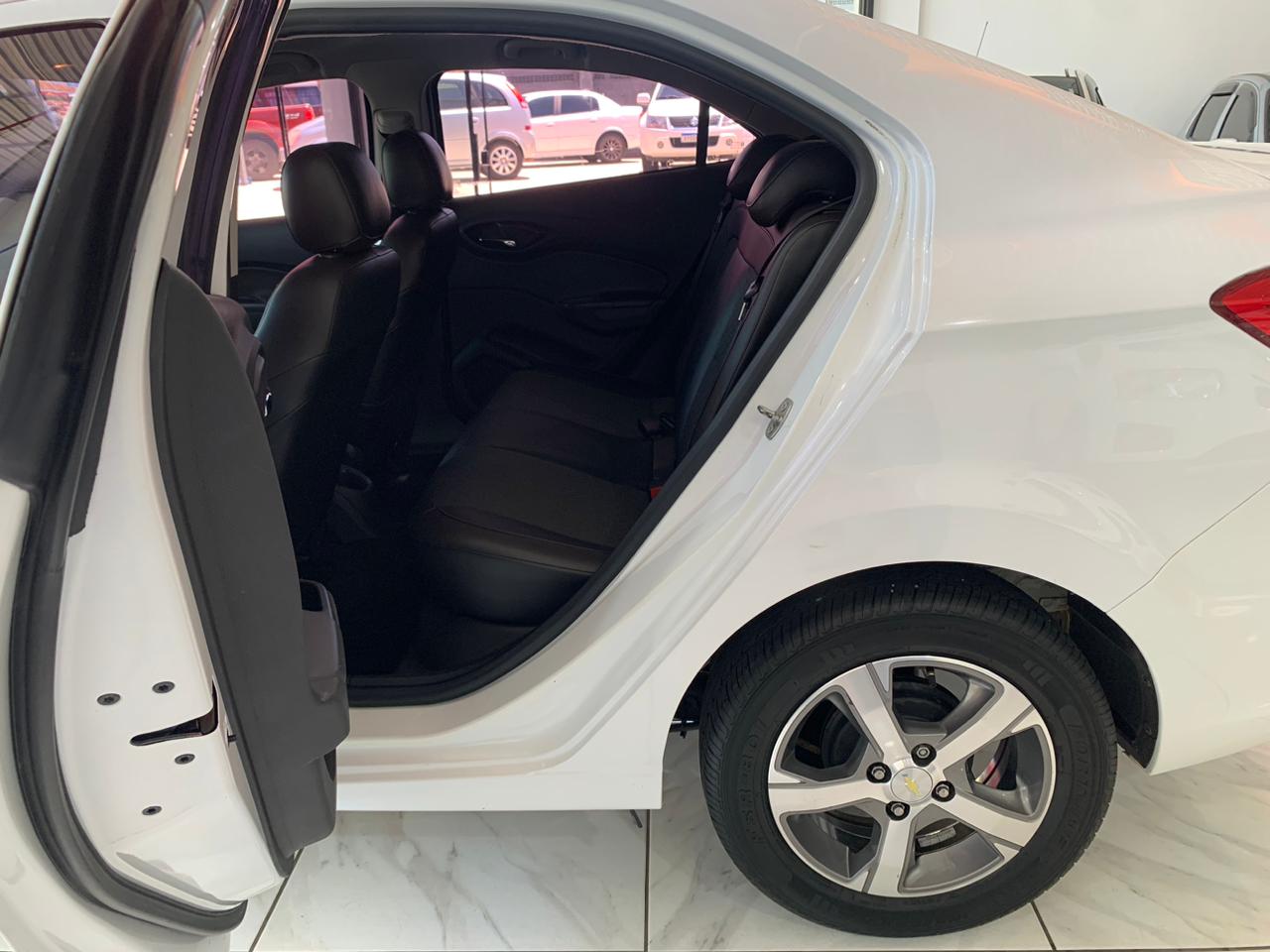 WhatsApp Image 2026-03-04 at 14.14.14 (2)